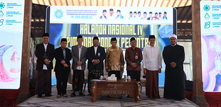 Risalah Cirebon Arah Baru Pesantren halaqoh.jpg
