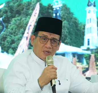 Romo: Dana Abadi Pesantren Segera Diwujudkan romo.jpg